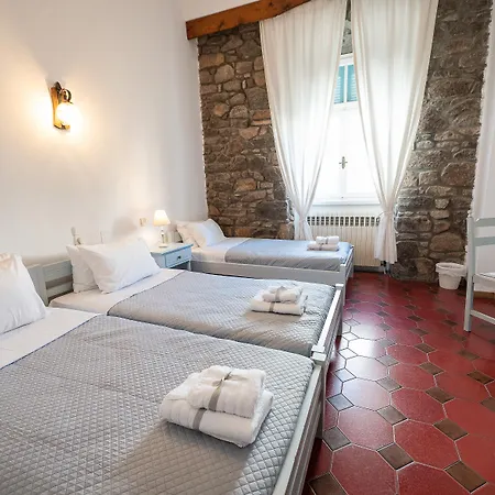 Hotel Dionysos Poros Town