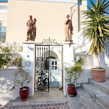Hotel Dionysos Poros Town
