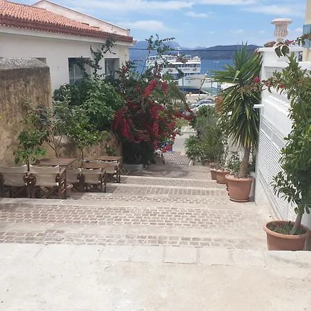 Dionysos Hotel
