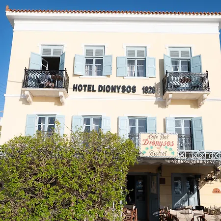Dionysos Hotel Poros Town
